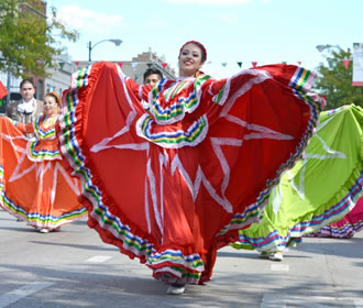 Desfile del Día de la Independencia de México de la Calle 26